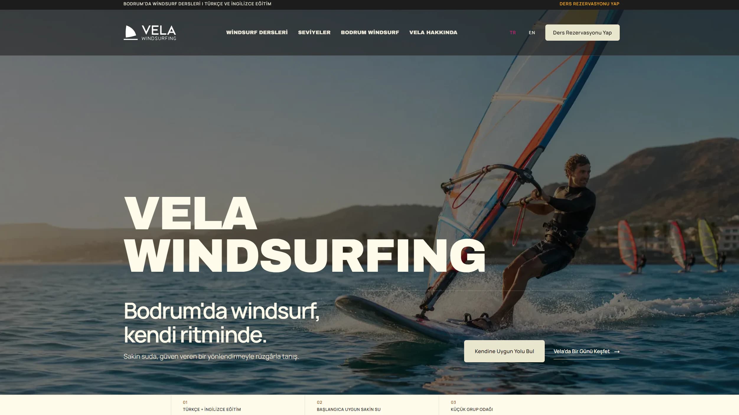 Vela Windsurfing sörf okulu web sitesinin tam ekran görselli ana sayfası